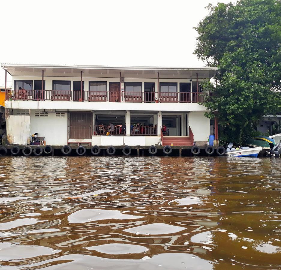 Hotel River View Тортугеро Экстерьер фото