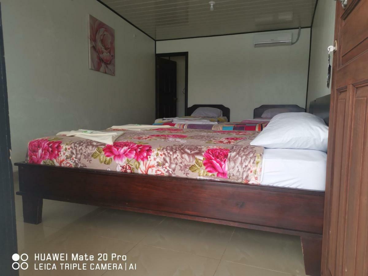 Hotel River View Тортугеро Экстерьер фото